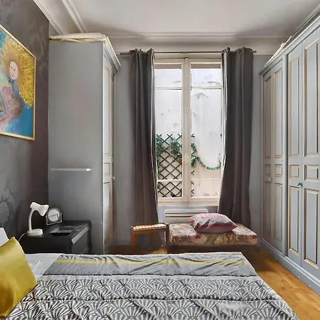 Luxurious 2 Bedroom With Huge Private Terrace * Paris