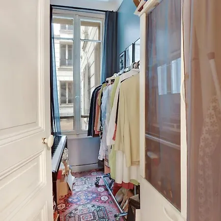 Apartment Luxurious 2 Bedroom With Huge Private Terrace *