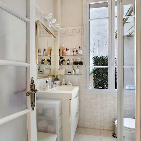 Luxurious 2 Bedroom With Huge Private Terrace Apartment *